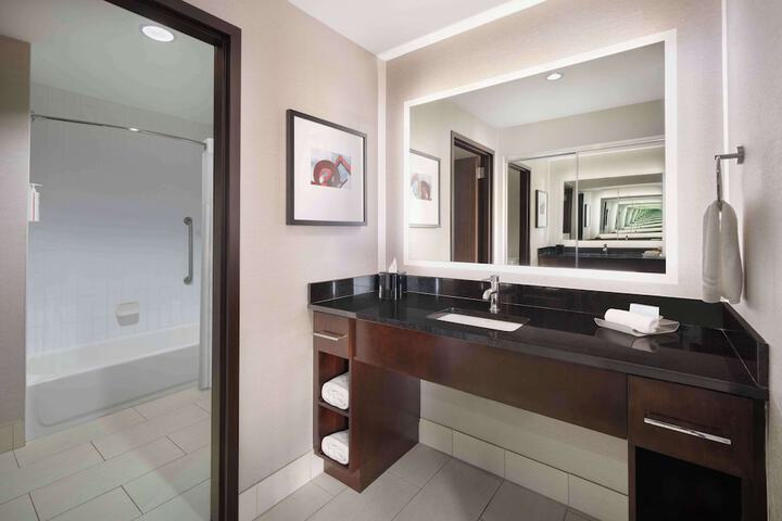 Homewood Suites by Hilton Denver Downtown-Convention Center