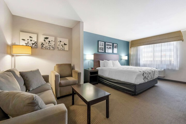 Sleep Inn & Suites Hays I-70