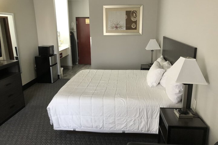 Room 25 of 41
