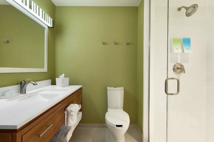 Room 14 of 29