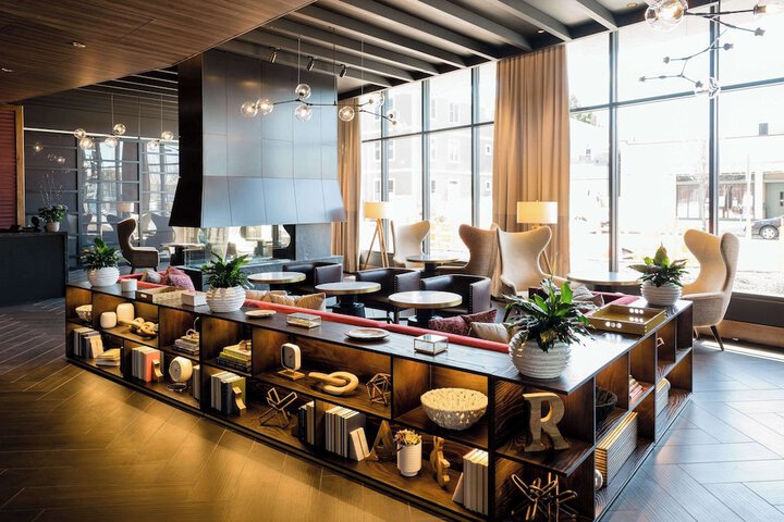 Cambria Hotel Boston Somerville