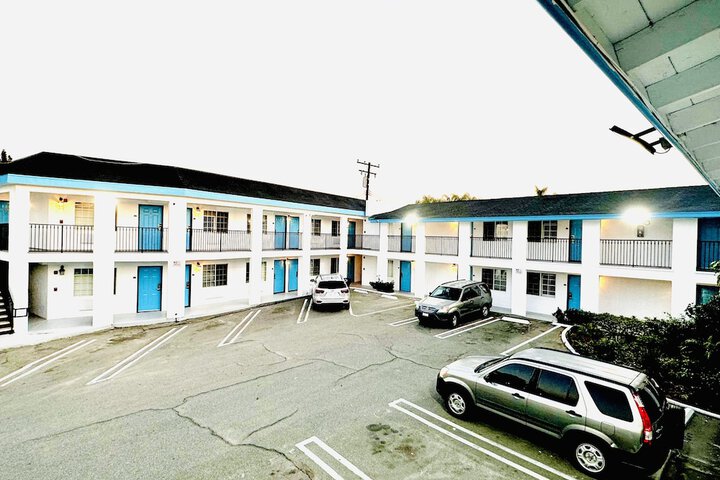 Hotel 2 of 62