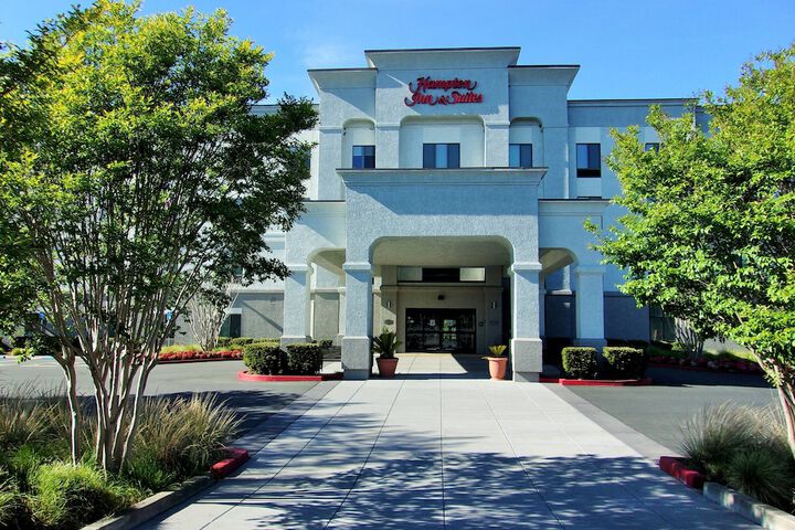Hotel 3 of 33