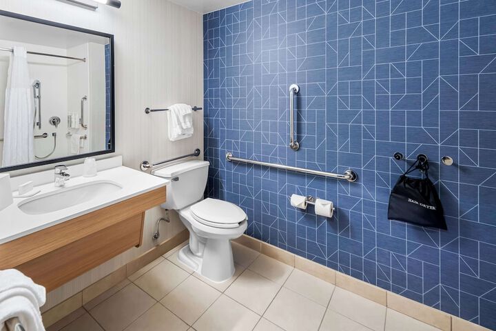 Spark by Hilton Woodbridge
