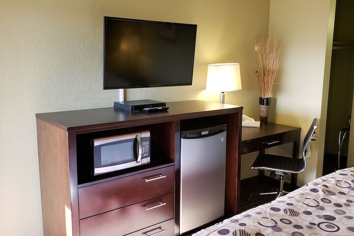 Room 13 of 22