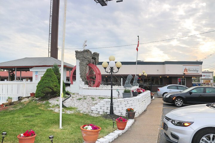 Hotel Exterior 47 of 49