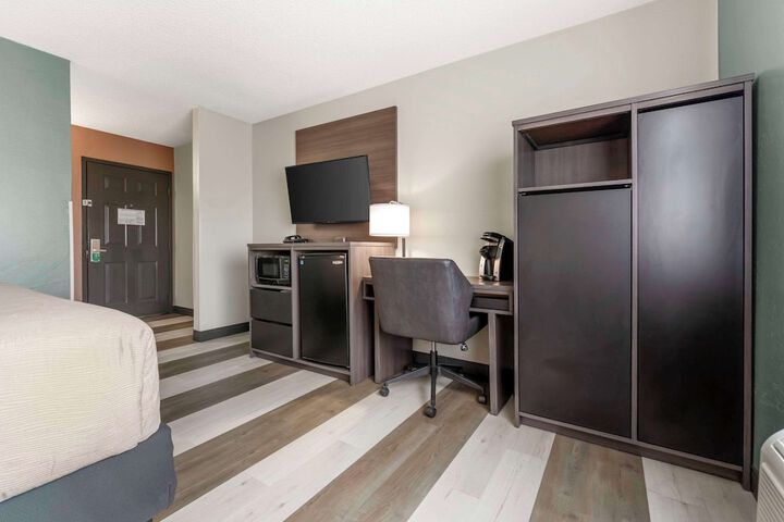 Room 20 of 36