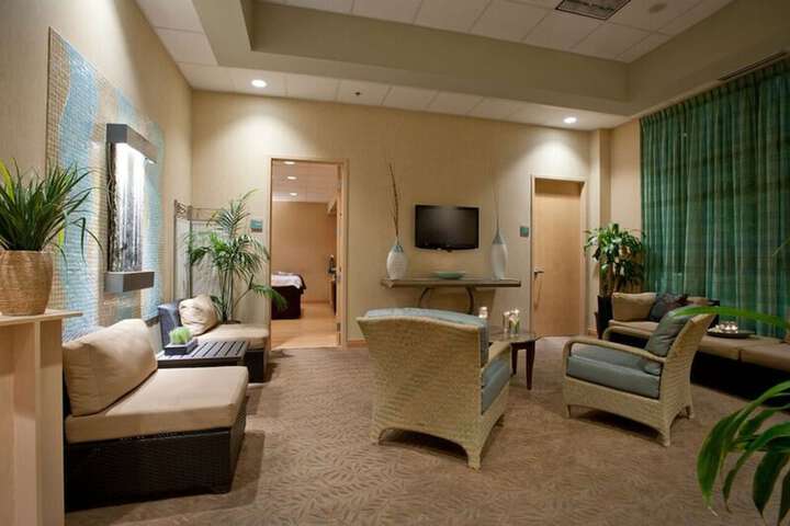 Embassy Suites by Hilton Charlotte Concord Golf Resort & Spa