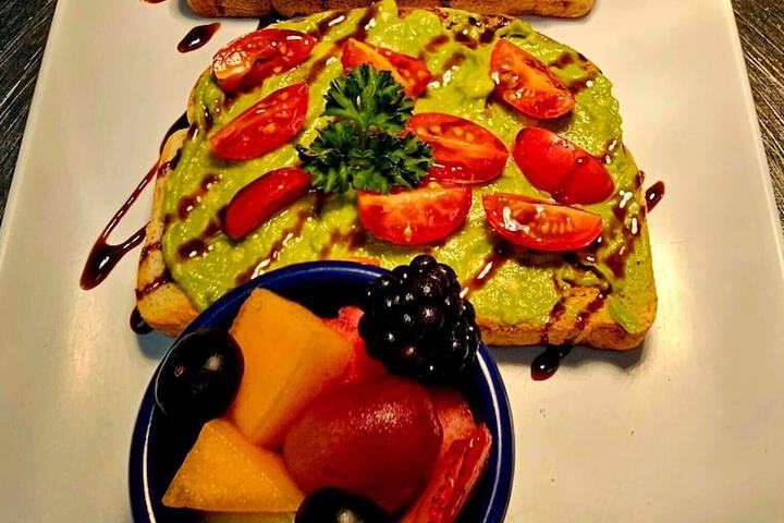 Breakfast/Coffee Service 83 of 173