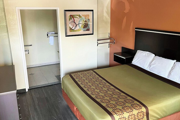 Rivera Inn & Suites Motel Pico Rivera