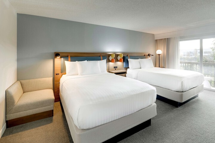 Sonesta Select San Francisco Airport Oyster Point Waterfront