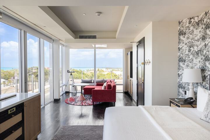 Room 30 of 151