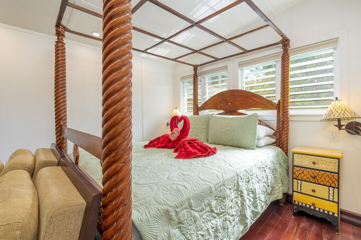 Fern Grotto Inn