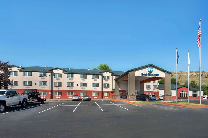 Hotel 2 of 37