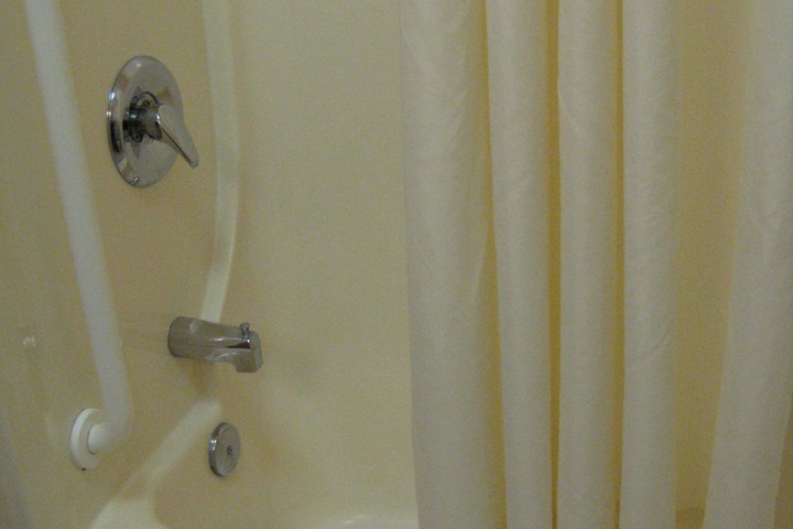 Room 15 of 24