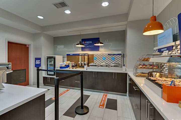 Holiday Inn Express Hotel & Suites Weatherford by IHG