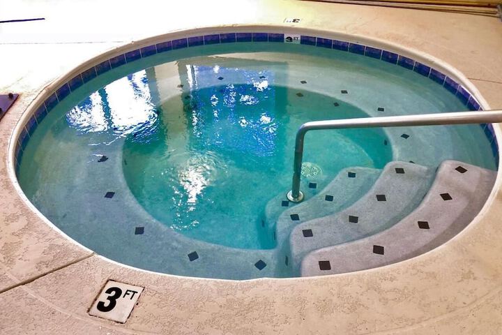 Spa 7 of 8