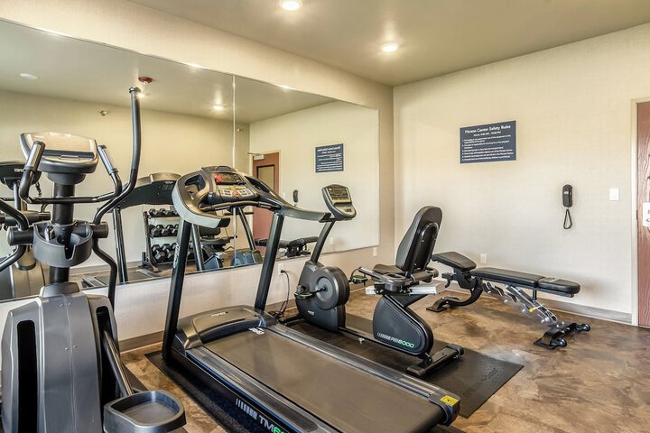Cobblestone Hotel & Suites - Gering / Scottsbluff