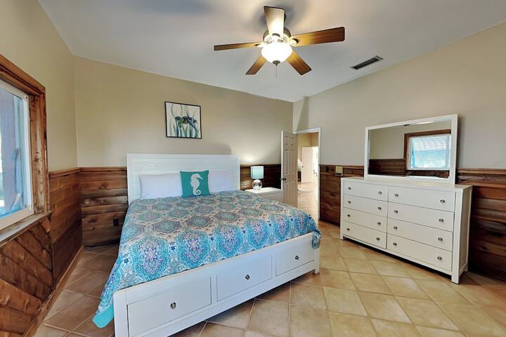 Room 20 of 49