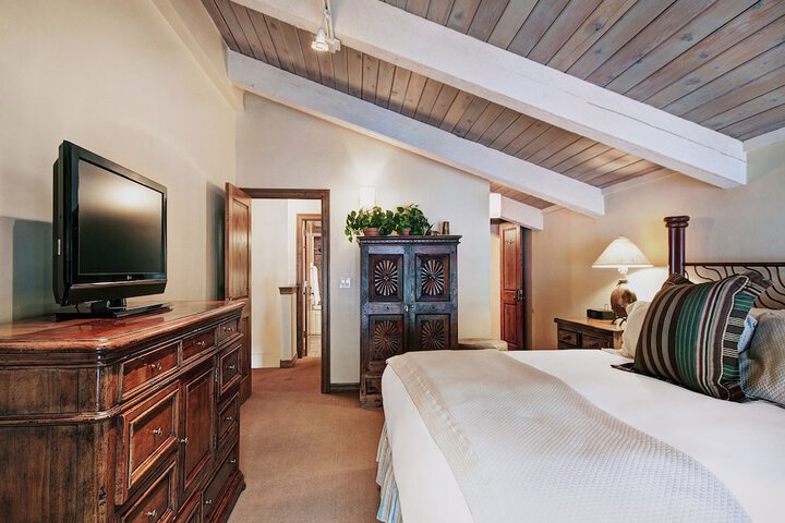 The Lodge at Vail a RockResort by Vail Resorts