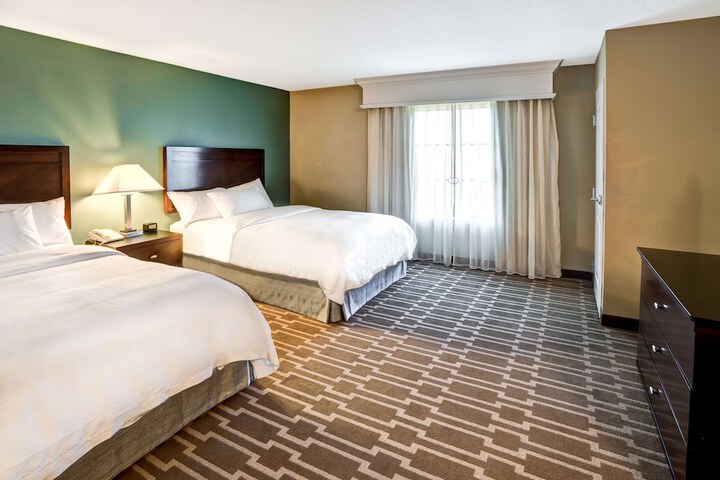 Room 33 of 61