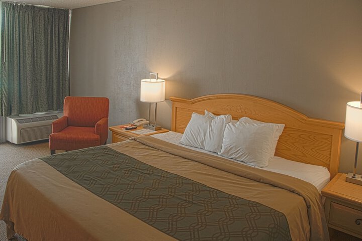 Room 26 of 38