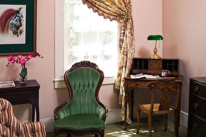 Room 10 of 57