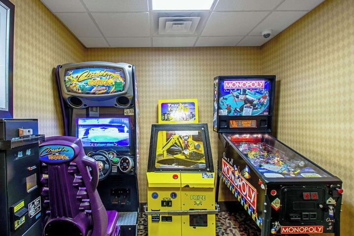 MainStay Suites Madison - Monona