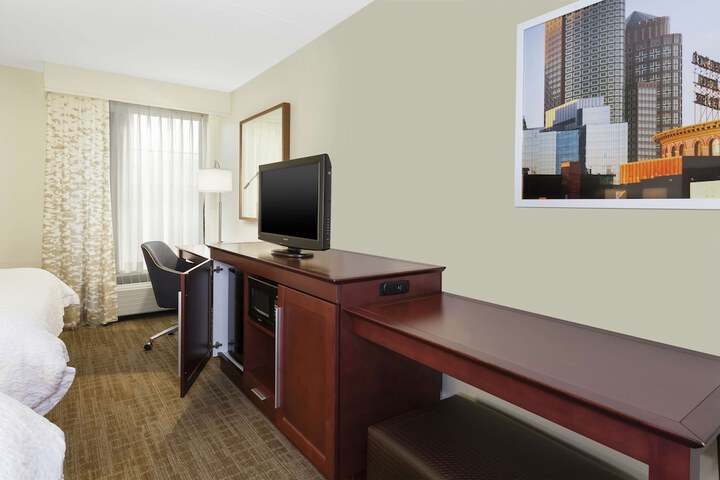 Hampton Inn Boston / Peabody