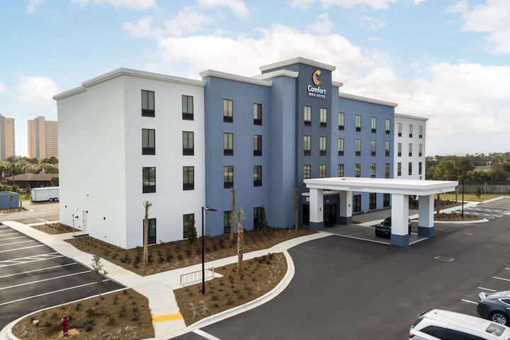 Hotel 2 of 41