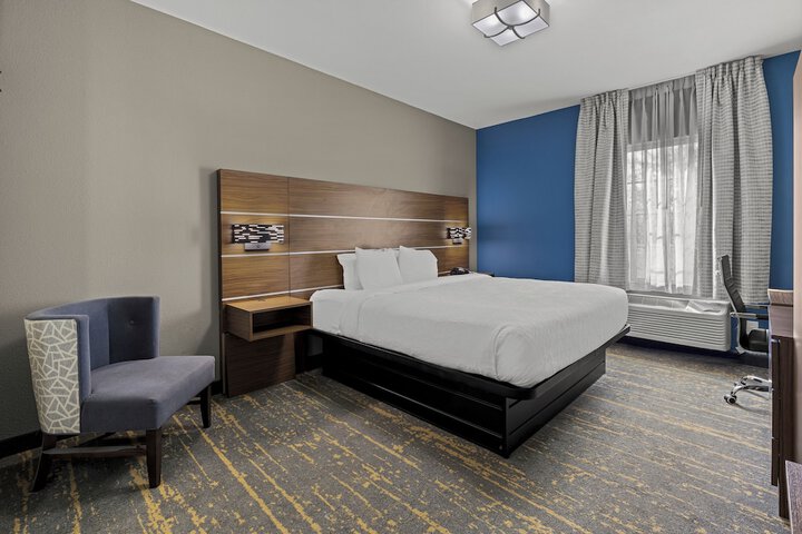 Room 18 of 46