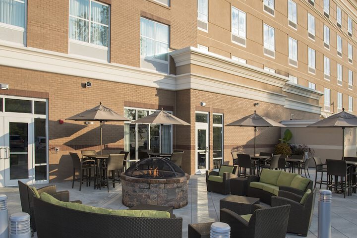 Hotel 7 of 44