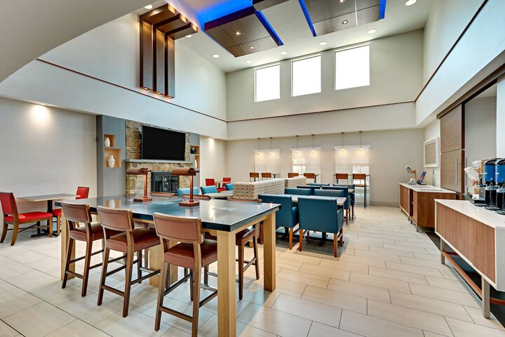 Holiday Inn Express Hotel & Suites Weatherford by IHG