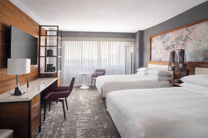 Room 15 of 38