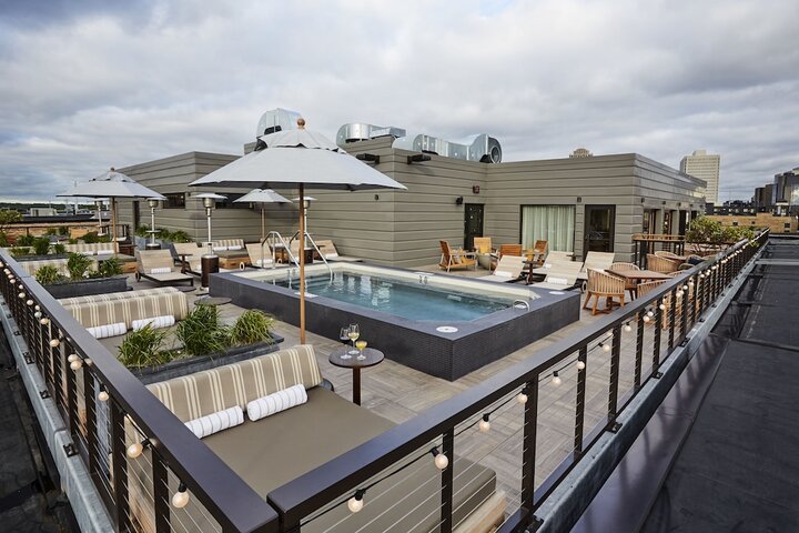Pool 4 of 52
