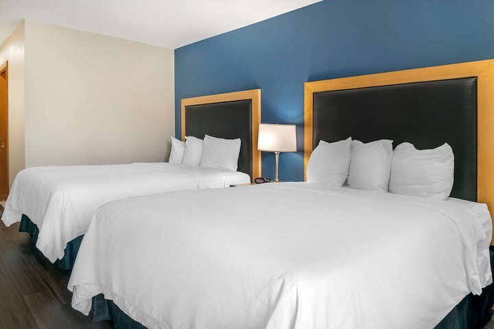 Best Western River Terrace