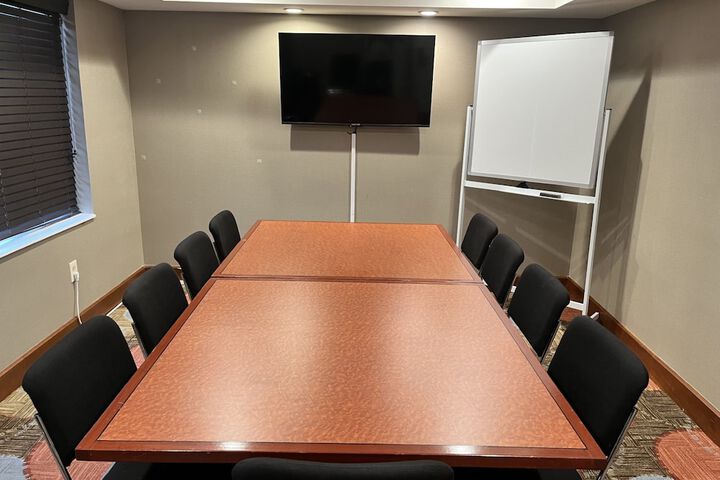 Staybridge Suites Chicago - Glenview by IHG