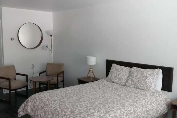 Room 27 of 30