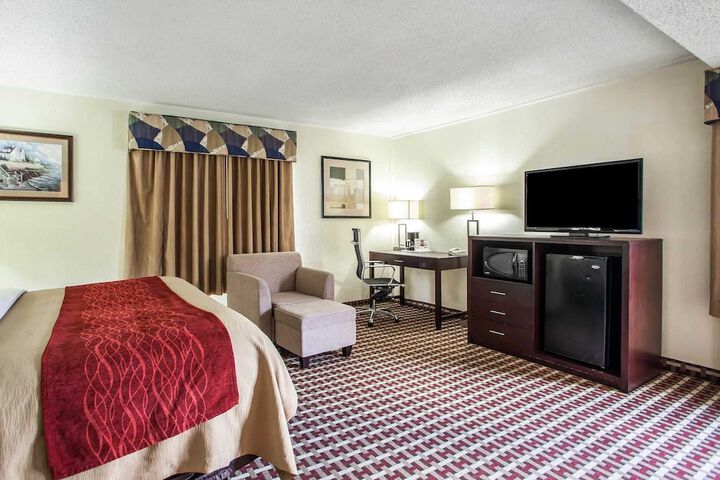 Room 40 of 64