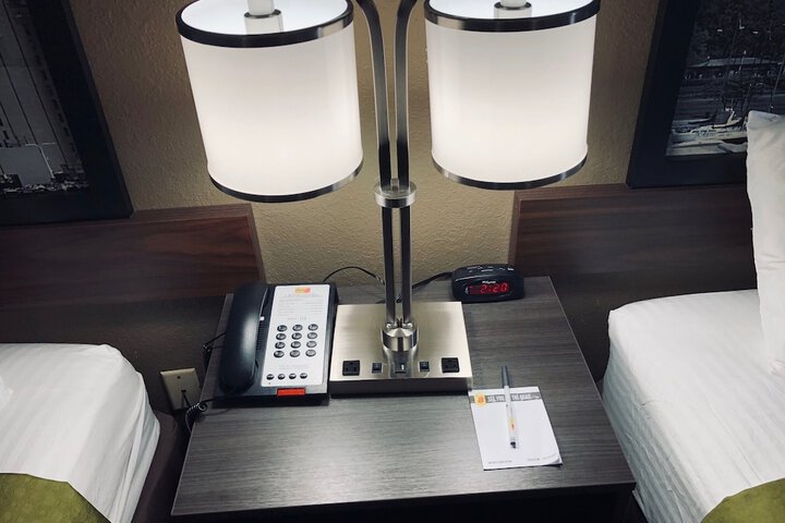 Room 7 of 15