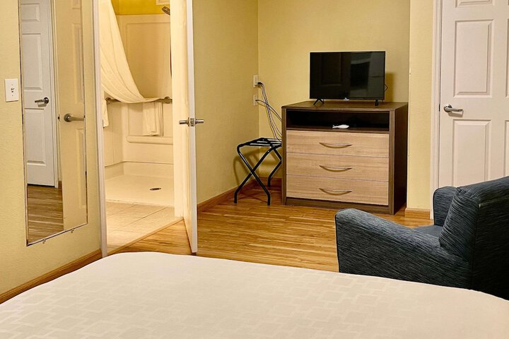 Room 25 of 56