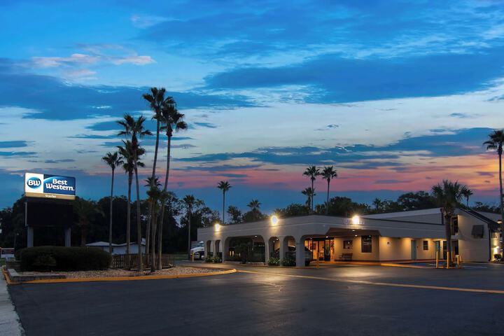 Hotel 2 of 25