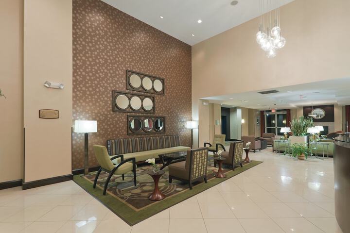 Hotel 4 of 69