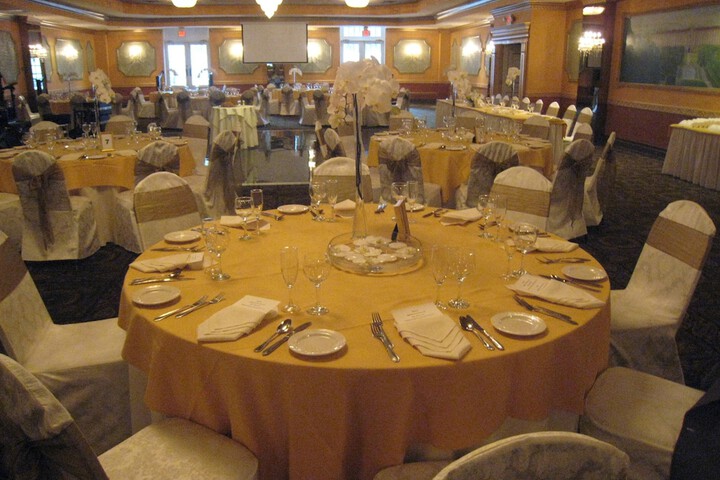 Meadowlands Plaza Hotel