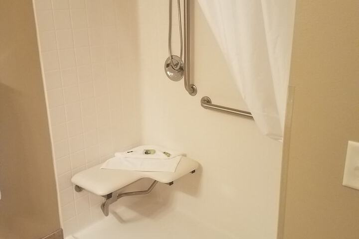 Room 16 of 20