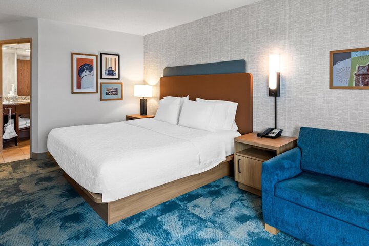 Hampton Inn Duluth Canal Park