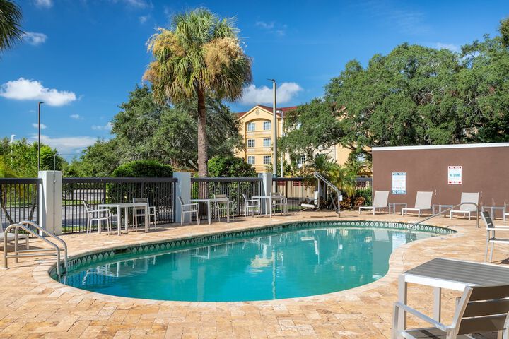 Pool 6 of 40