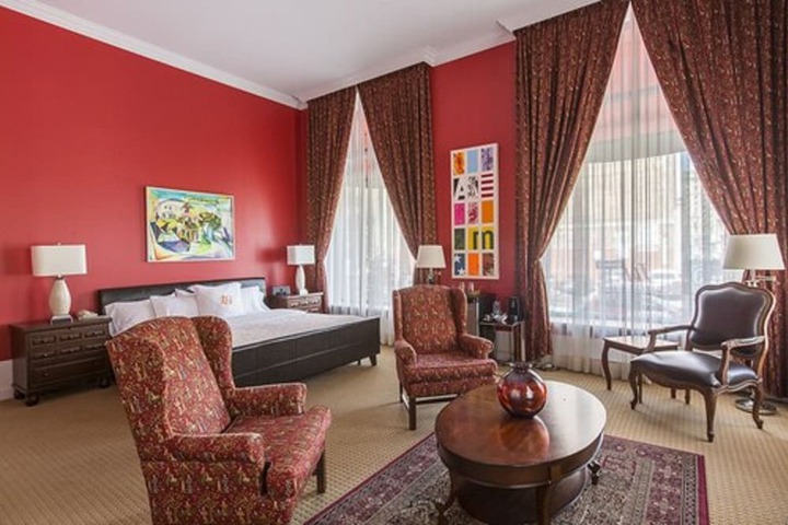 Room 41 of 72