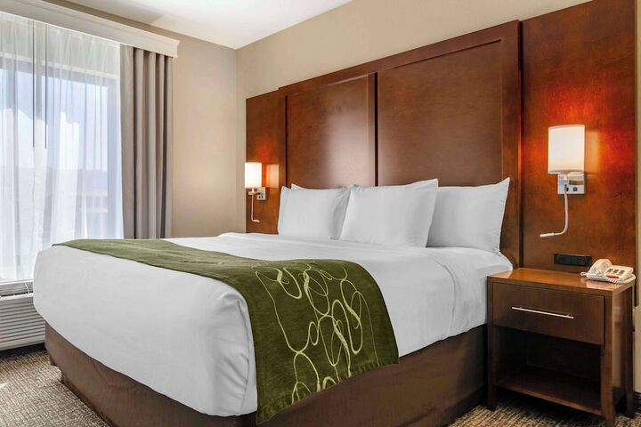 Comfort Suites Helena Airport