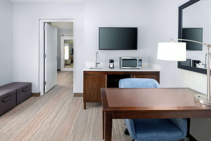 Room 16 of 43